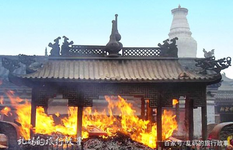 五台山佛香：文化的熏陶与自然的融合